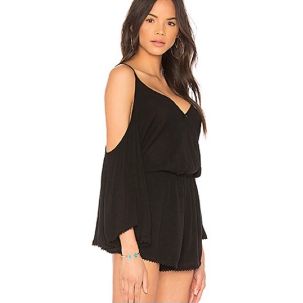 LSPACE SOHO SHORT ROMPER SWIM COVERUP OFF SHOULDER POCKETS SIZE SMALL NWT